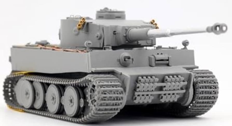 1/35ドイツ軍ティーガーⅡ完成品 プラモデル :: 軍用車両 & 武器 :: TANKS OF THE WORLD WW.II